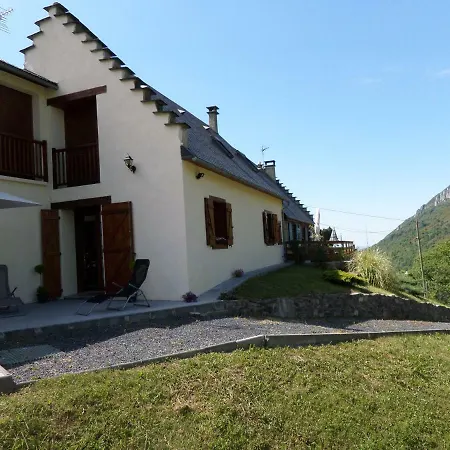 Holiday home Bergerie Renovee Au Coeur Des Pyrenees Campan