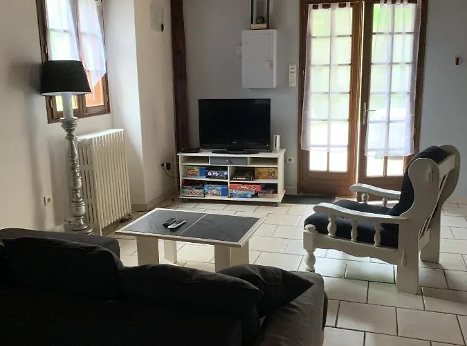 Bergerie Renovee Au Coeur Des Pyrenees كامبان